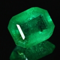 ok. 0,92ct /szt. - PIĘKNY SZMARAGD NAT.- 6,88x5,50/3,42mm prostokąt ok. 0,92ct /szt. - PIĘKNY SZMARAGD NAT.- 6,88x5,50/3,42mm prostokąt