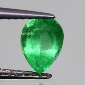 ok. 0,845ct /1szt. - BARDZO ŁADNY SZMARAGD NAT.-  4,98x7,54mm 4,42mm gł. kropla