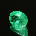 ok. 0,93ct /1szt. - PIĘKNY SZMARAGD NAT.-  7,08x5,62mm 4,07mm gł owal