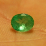 ok. 0,56ct /1szt. - BARDZO PIĘKNY SZMARAGD NAT.-  6,11x4,50mm 3,44mm gł owal