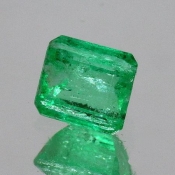 ok. 0,655ct /1szt. - PIĘKNY SZMARAGD NAT.- 5,22x4,72mm 3,38mm gł. ośmiokąt ok. 0,655ct /1szt. - PIĘKNY SZMARAGD NAT.- 5,22x4,72mm 3,38mm gł. ośmiokąt