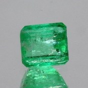 ok. 0,655ct /1szt. - PIĘKNY SZMARAGD NAT.- 5,22x4,72mm 3,38mm gł. ośmiokąt ok. 0,655ct /1szt. - PIĘKNY SZMARAGD NAT.- 5,22x4,72mm 3,38mm gł. ośmiokąt