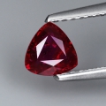 ok. 0,53ct/1szt - NIEPOPRAWIANY RUBIN NAT.- 5,16x5,33mm 2,33 mm głęb. trilion ok. 0,53ct/1szt - NIEPOPRAWIANY RUBIN NAT.- 5,16x5,33mm 2,33 mm głęb. trilion