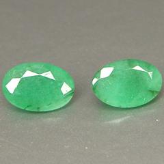 ok. 0,8ct /2szt. -  SZMARAGD NAT.-  6x4mmgł.3mm owal