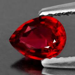 ok. 0,53ct /1szt. - PIĘKNY I CZYSTY SPINEL NAT.- faset. 6,04x4,60mm / 2,47mm kropla