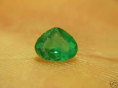 ok. 0,52ct /1szt. -  SZMARAGD NAT.- faset. 6,26x5,09/3,19mm serce