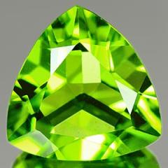 ok. 2,69ct /1szt. - ZNIEWALAJĄCY PERYDOT, OLIWIN NAT.-  9,6x9,6mm 4,7mm gł trilion
