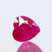 ok. 0,42ct/szt. -PIĘKNY RUBIN NAT.- 4,47x4,26/2,69mm serce
