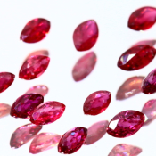 ok. 0,14ct/szt. -ROYAL RED (CZERWIEŃ KRÓLEWSKA) - NAJCENNIEJSZY ODCIEŃ RUBIN NAT.- 4,2x2,2/1,6mm (+/-0,2mm) markiza