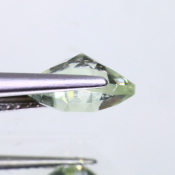 ok. 1,865ct/szt. -PRASIOLIT JASNY ZIELONY AMETYST NAT.- 8,08x8,02/4,86mm antyk