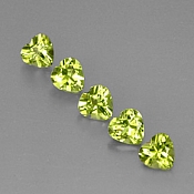  ok. 0,51ct/1szt. -PIĘKNY OLIWIN NAT.- 5,0x5,0/3,5mm serce	