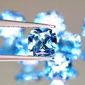 ok. 0,64ct/szt. - TOPAZ NAT.- 5,0x5,0/3,4mm antyk