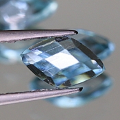 ok. 0,75ct/szt. - TOPAZ NAT.- 7,5x6,5/2,3mm markiza