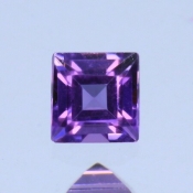 ok. 0,14ct/szt. - AMETYST NAT.- 3x3mm kwadrat