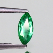 ok. 0,20 ct/szt. - SZMARAGD NAT.- 6,20x2,91/1,85mm markiza