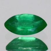 ok. 0,645ct/szt. - SZMARAGD NAT.- 8,25x4,14/2,96mm markiza