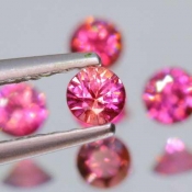 ok. 0,09ct/szt. -AAA TOP HOT PINK RUBIN NAT.- d2,7/1,7mm +/-0,05mm okrągły