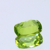 ok. 0,775ct/szt. - OLIWIN NAT.- 6,86x5,08/3,24mm antyk