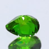 ok. 0,28ct/szt. - DIOPSYD NAT.- 5,0x4,0/2,7mm kropla