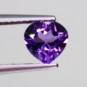 ok. 0,65ct/szt. -LAWENDOWY AMETYST NAT.- 5,90x5,78/3,86m serce