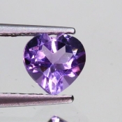 ok. 0,76ct/szt. -JASNY AMETYST NAT.- 6,08x6,01/4,05mm serce