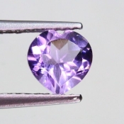 ok. 0,75ct/szt. -JASNY AMETYST NAT.- 6,11x5,99/3,79mm serce