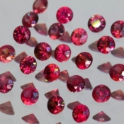 ok. 0,08ct/szt. -CHERRY RED (WIŚNIOWY) RUBIN NAT.- d2,6mm okrągły