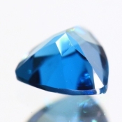 ok. 0,49ct/szt. -LONDON BLUE TOPAZ NAT.- 4,87x4,88/2,99mm trilion