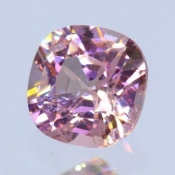 ok. 0,385ct/szt. -BABY PINK SPINEL NAT.- 4,25x4,23/2,86mm antyk