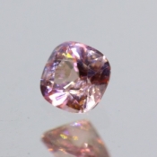 ok. 0,36ct/szt. - SPINEL NAT.- 4,09x4,13/2,87mm antyk
