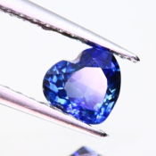 ok. 0,47ct/szt. -DEEP BLUE SZAFIR NAT.- 4,75x4,42/2,40mm serce