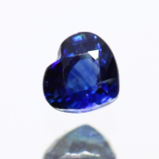 ok. 0,605ct/szt. -DEEP BLUE SZAFIR NAT.- 5,04x4,47/3,02mm serce
