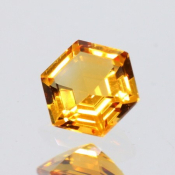ok. 0,4ct/szt. -ZŁOCISTY CYTRYN NAT.- 4,90x4,87/2,81mm hexagon