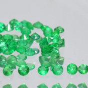ok. 0,007ct/szt. -TOP GREEN SZMARAGD NAT.- d1,0 +/-0,2mm okrągły