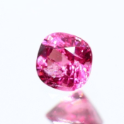 ok. 0,375ct/szt. -PINK SPINEL NAT.- 4,10x4,05/3,01mm antyk
