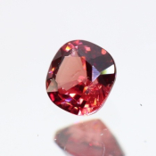 ok. 0,345ct/szt. -WHISKY SPINEL NAT.- 4,08x4,10/2,58mm antyk